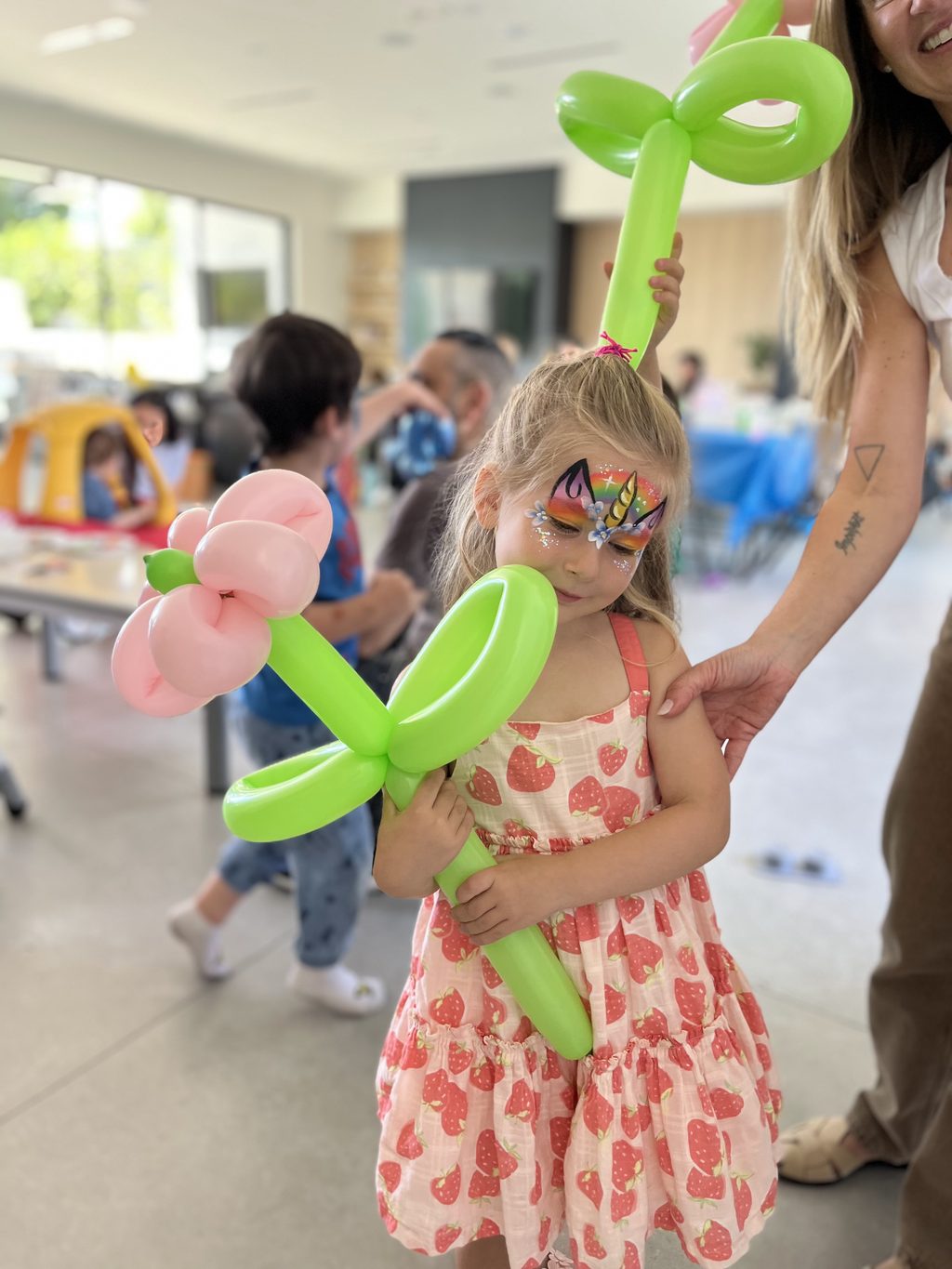 Green Balloon Animal by Happy Faces LA.